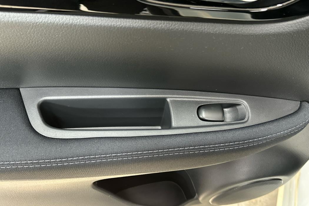 NISSAN Qashqai 2015