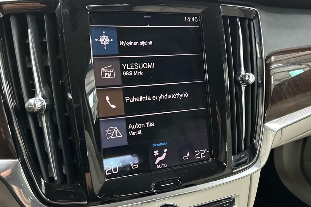 VOLVO V90 2019