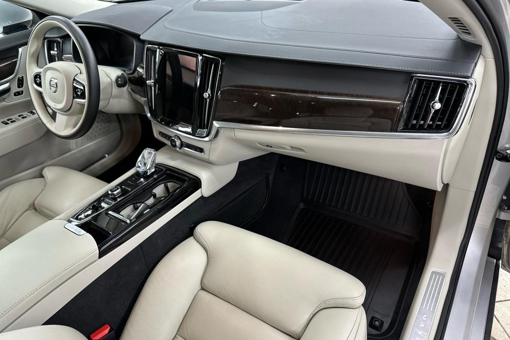 VOLVO V90 2019
