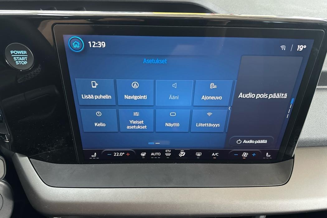 FORD Tourneo Courier 2025