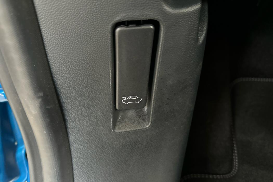 FORD Tourneo Courier 2025