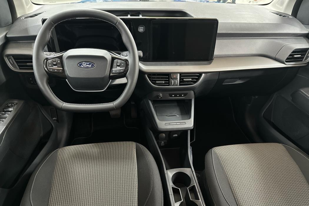 FORD Tourneo Courier 2025