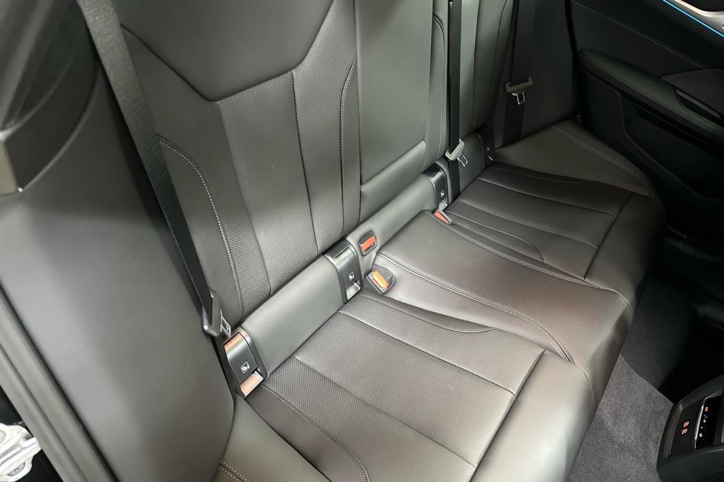 BMW i4 2026