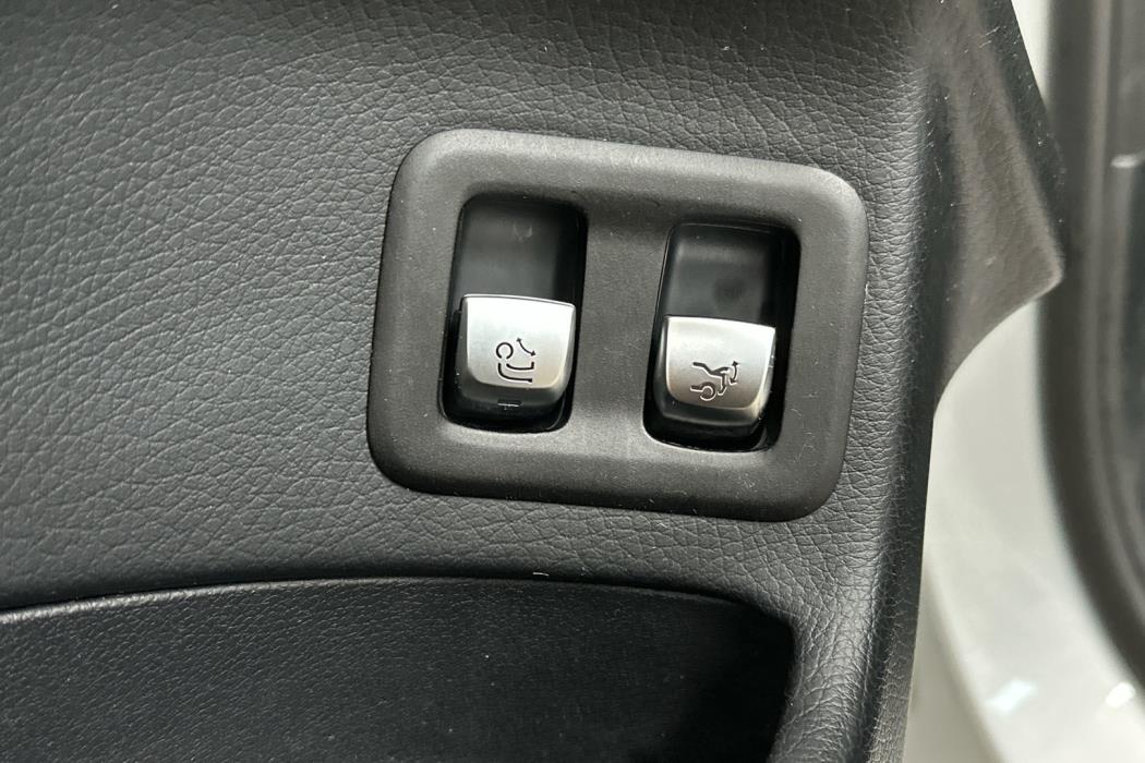 MERCEDES-BENZ GLC 2018