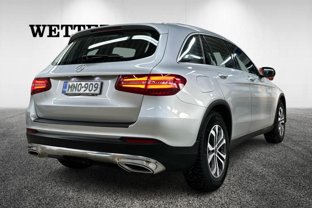 MERCEDES-BENZ GLC 2018
