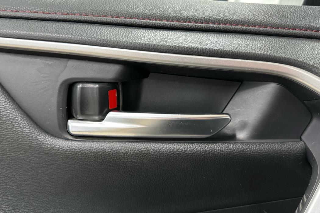 TOYOTA RAV4 Plug-in 2023