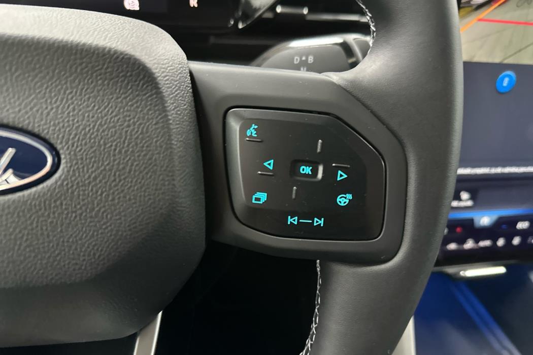 FORD Explorer 2026