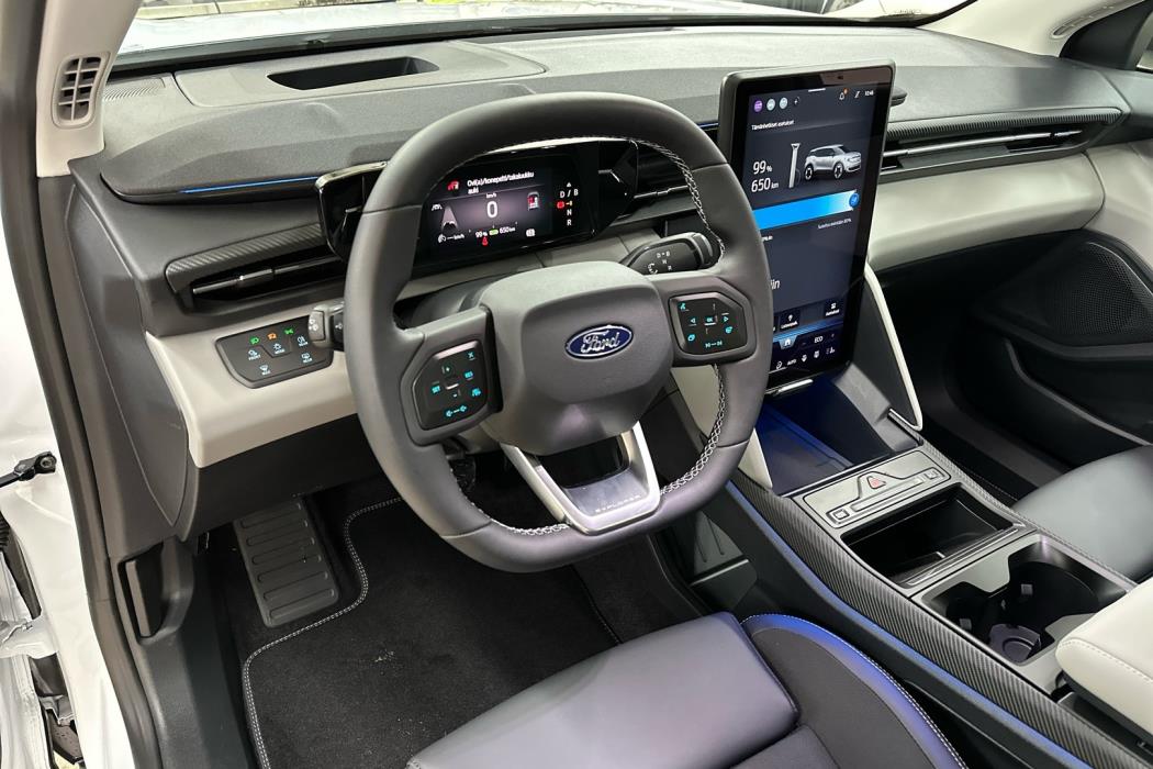 FORD Explorer 2026