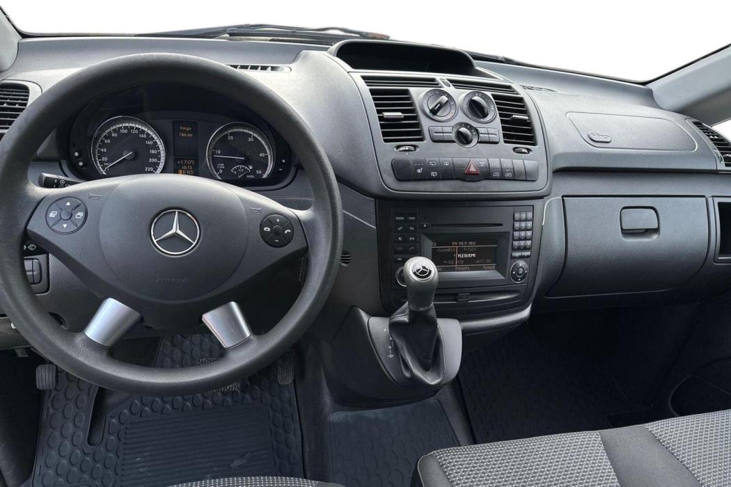 MERCEDES-BENZ Vito 2012