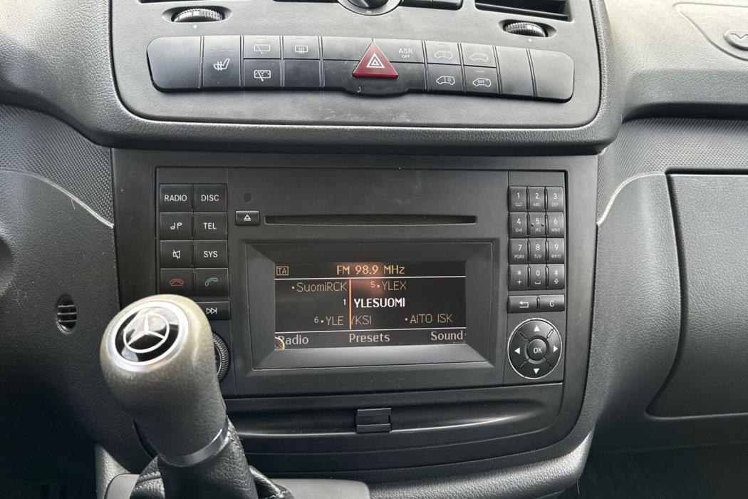 MERCEDES-BENZ Vito 2012