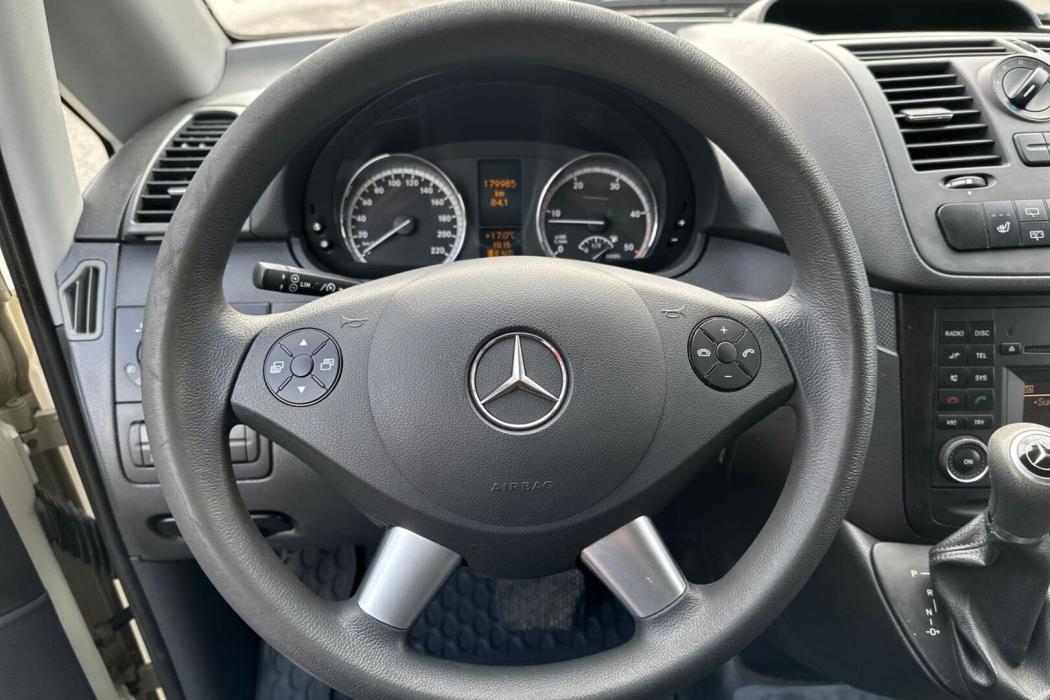 MERCEDES-BENZ Vito 2012