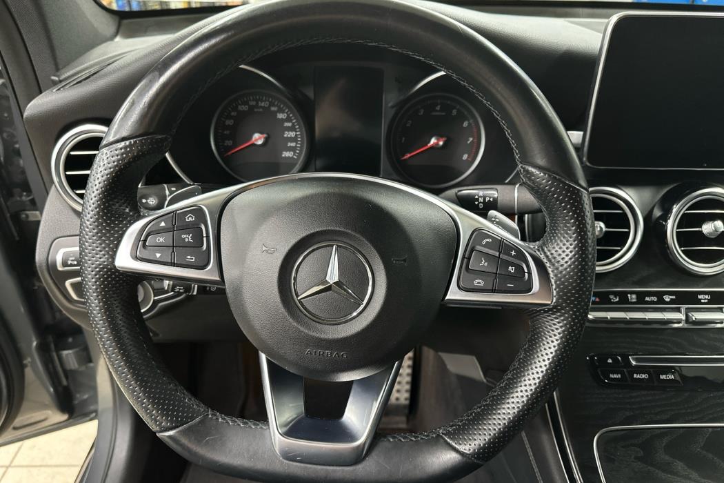 MERCEDES-BENZ GLC 2017