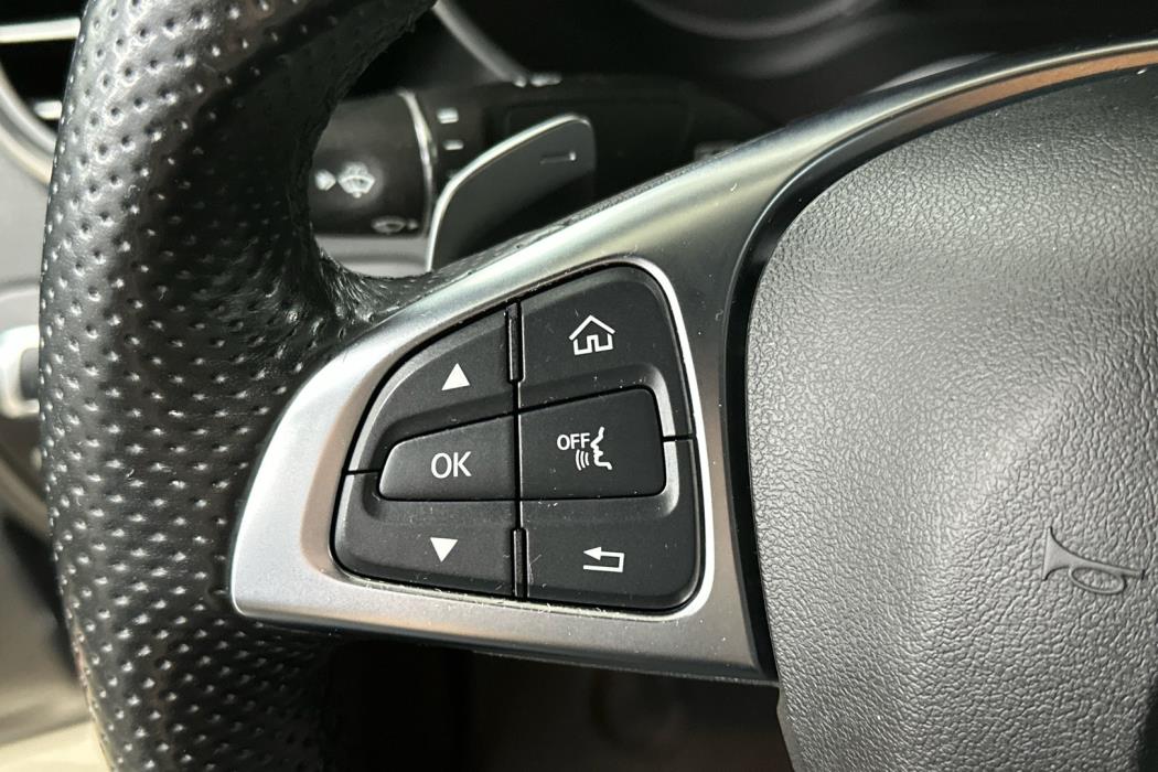 MERCEDES-BENZ GLC 2017