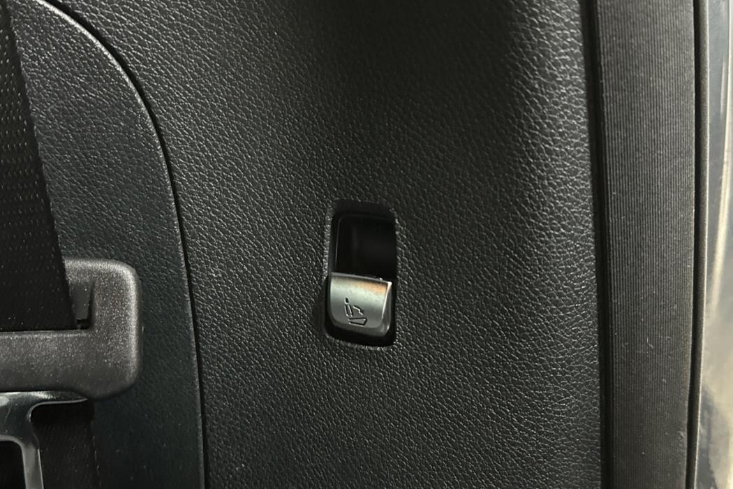 MERCEDES-BENZ GLC 2017