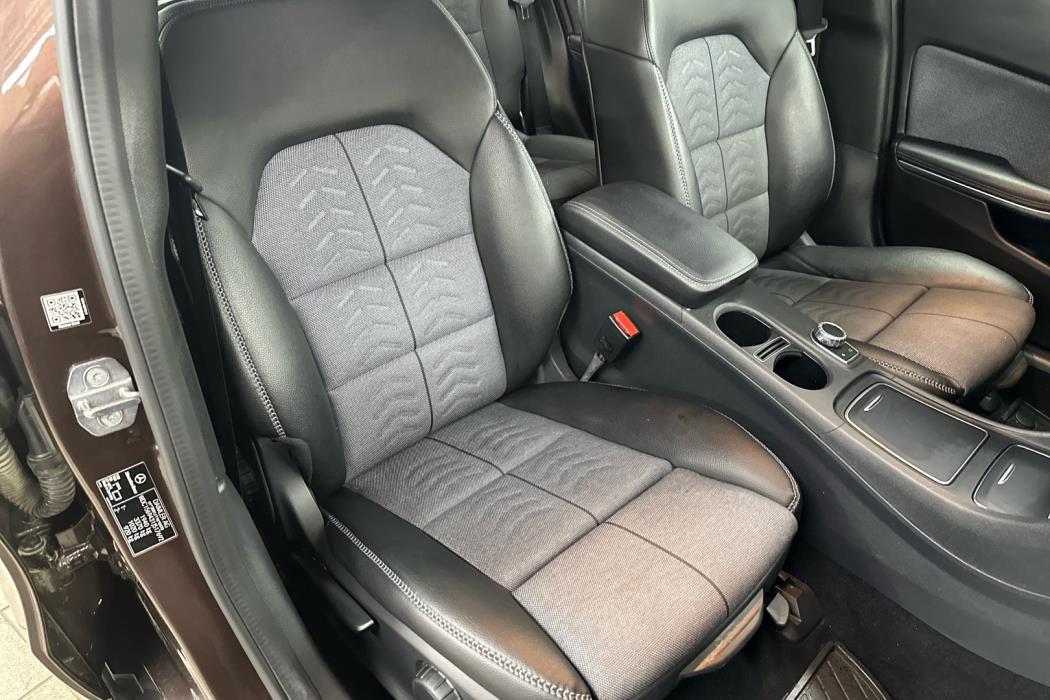 MERCEDES-BENZ GLA 2018