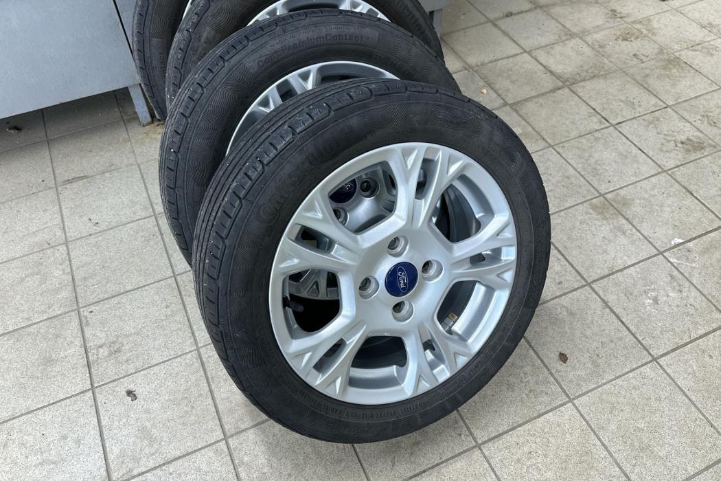 FORD Fiesta 2016