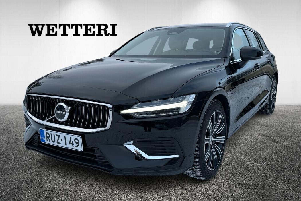 VOLVO V60 2023