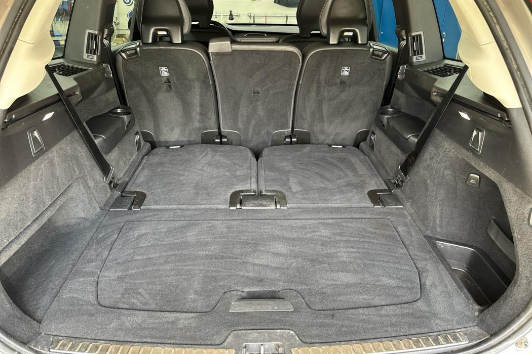 VOLVO XC90 2023