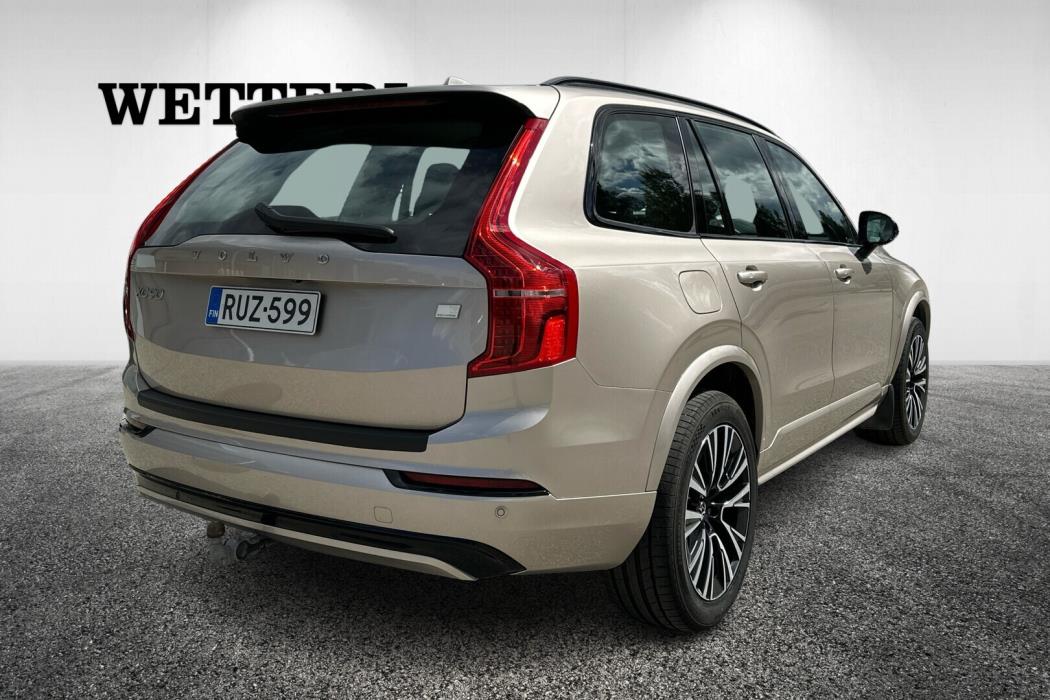 VOLVO XC90 2023