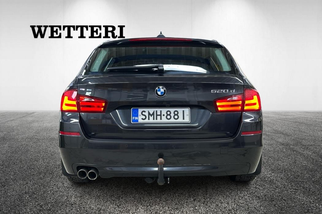 BMW 520 2011