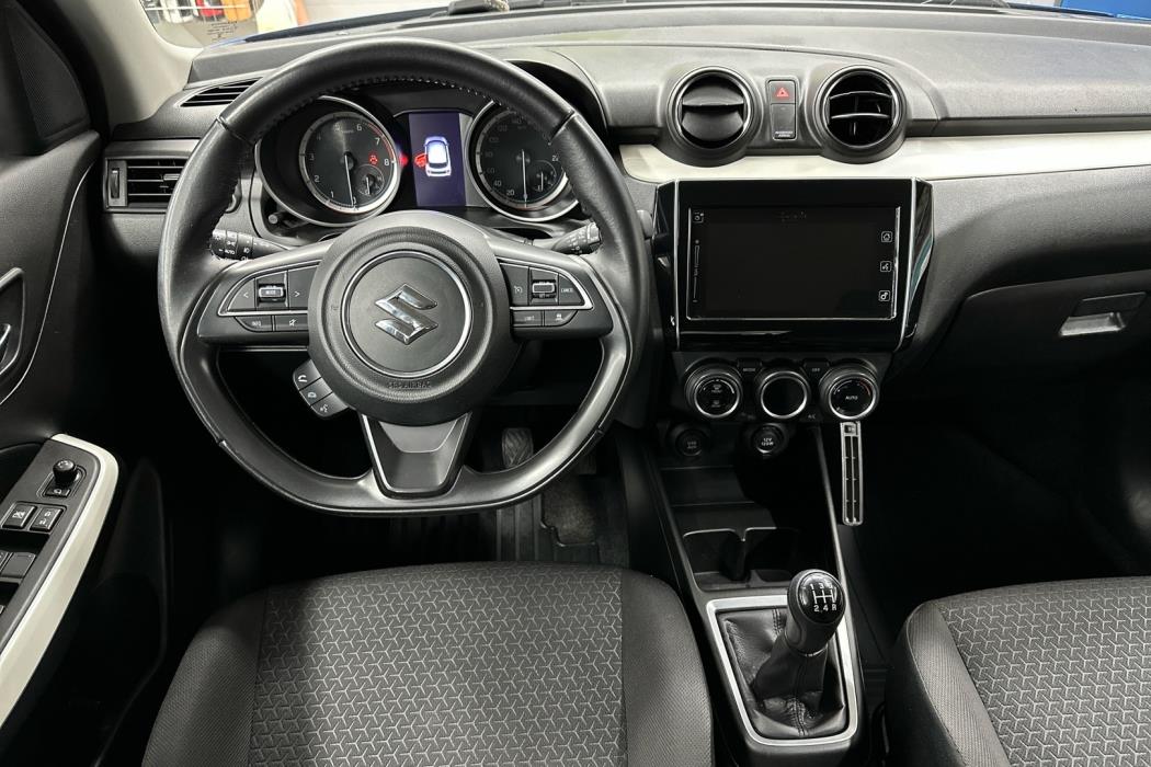 SUZUKI Swift 2020