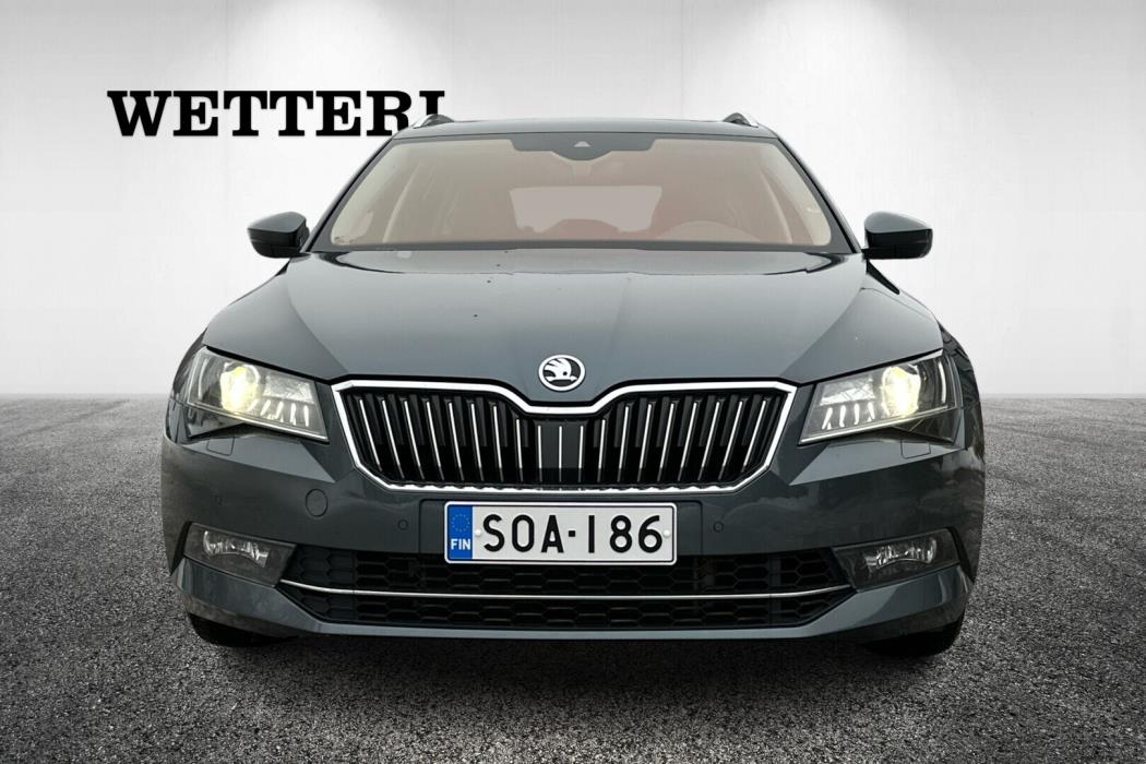 SKODA Superb 2018