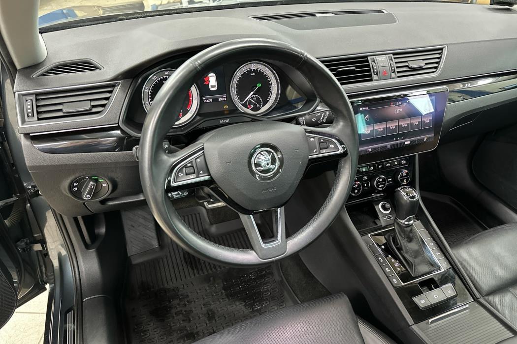 SKODA Superb 2018