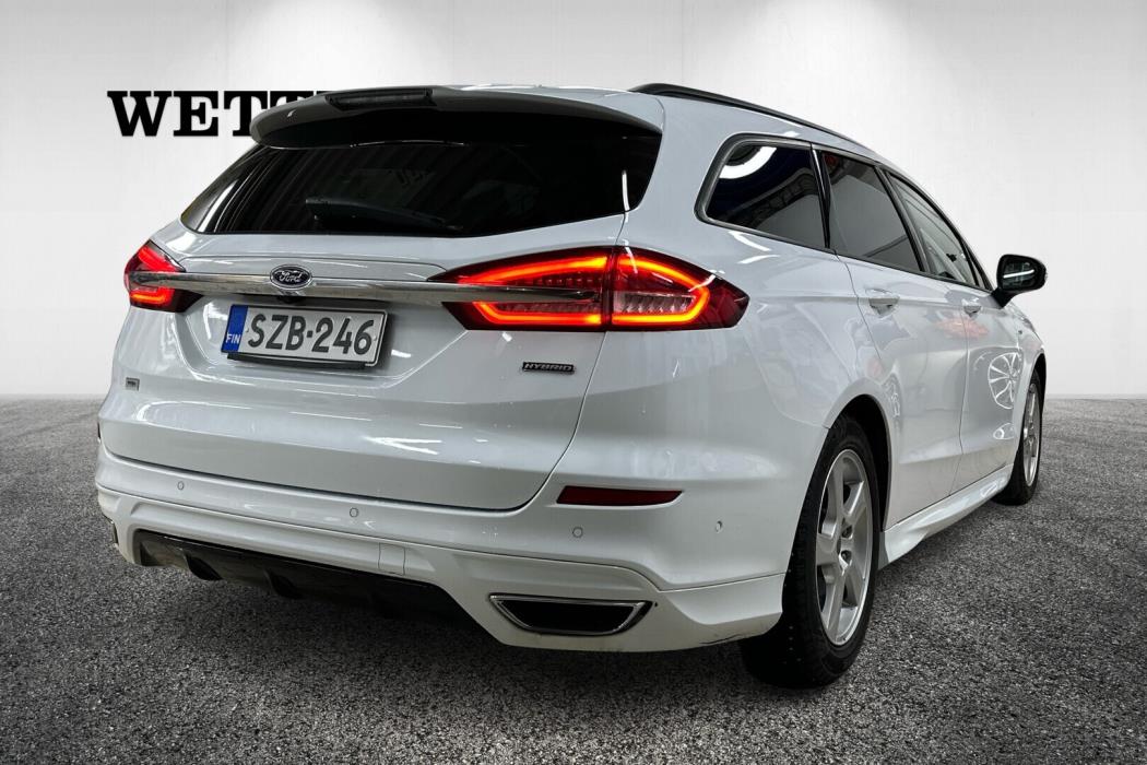 FORD Mondeo 2022