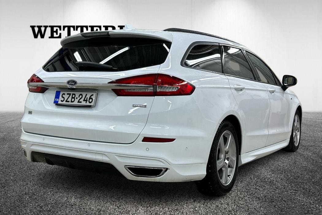 FORD Mondeo 2022