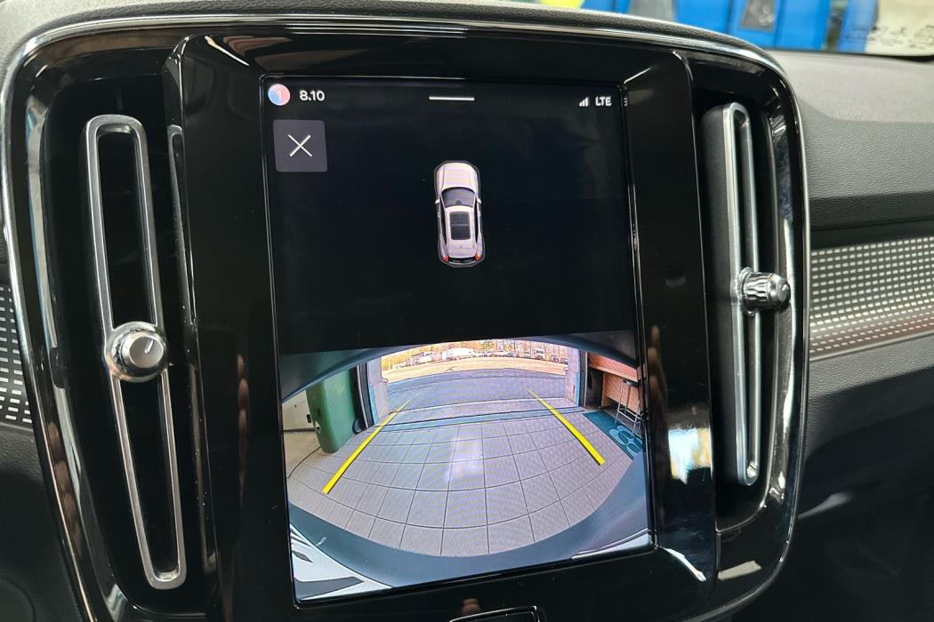 VOLVO XC40 2022