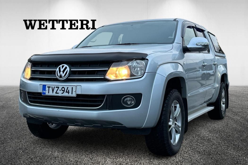 VOLKSWAGEN Amarok 2012