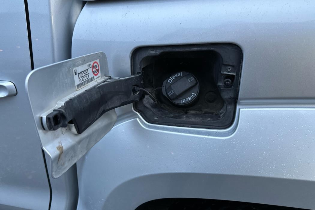 VOLKSWAGEN Amarok 2012