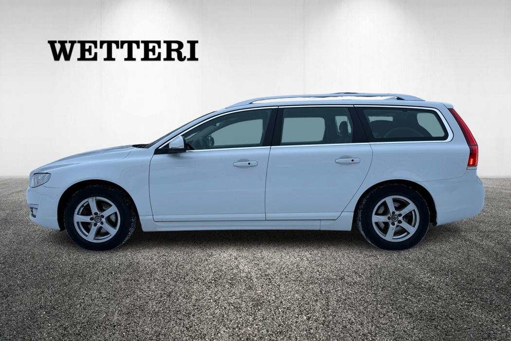 VOLVO V70 2015