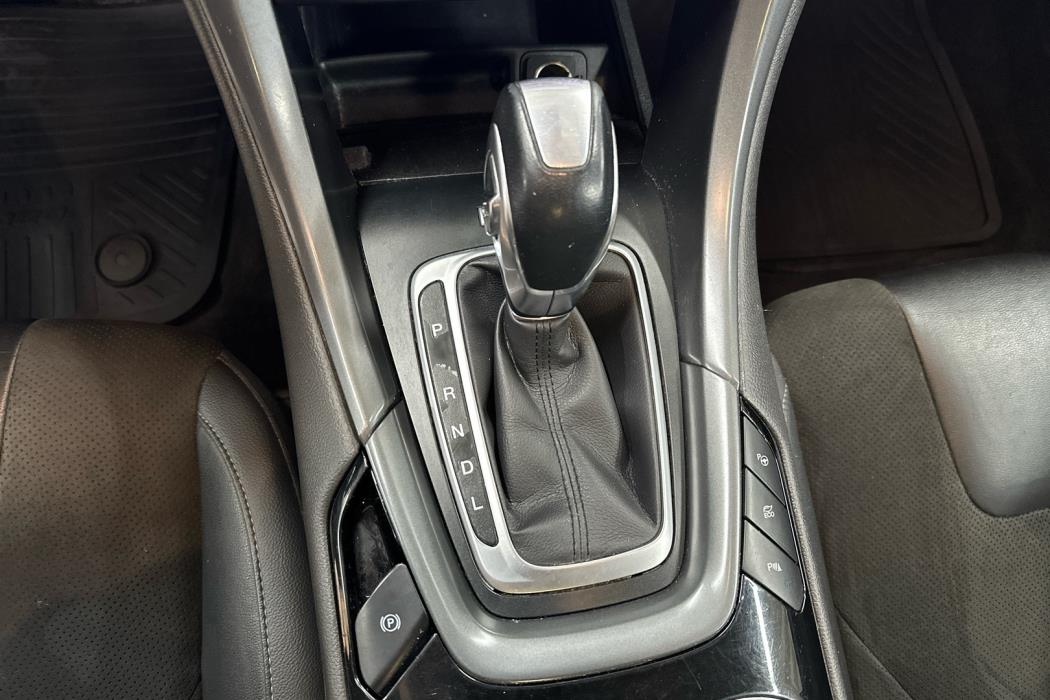 FORD Mondeo 2016