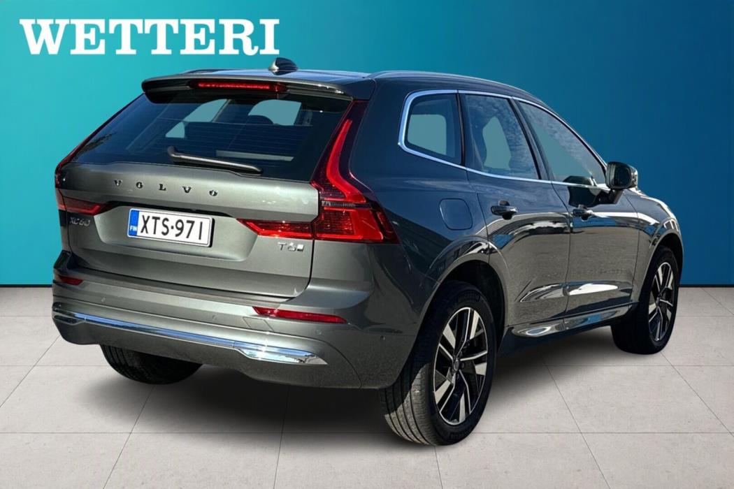 VOLVO XC60 2026