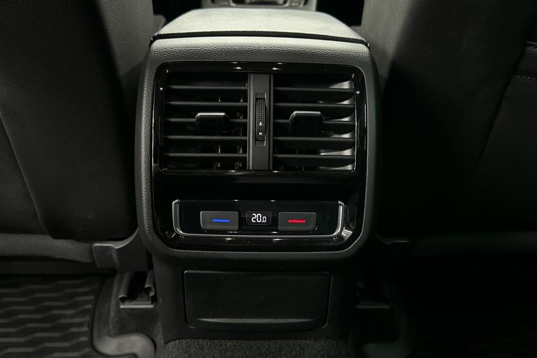 VOLKSWAGEN Passat 2020