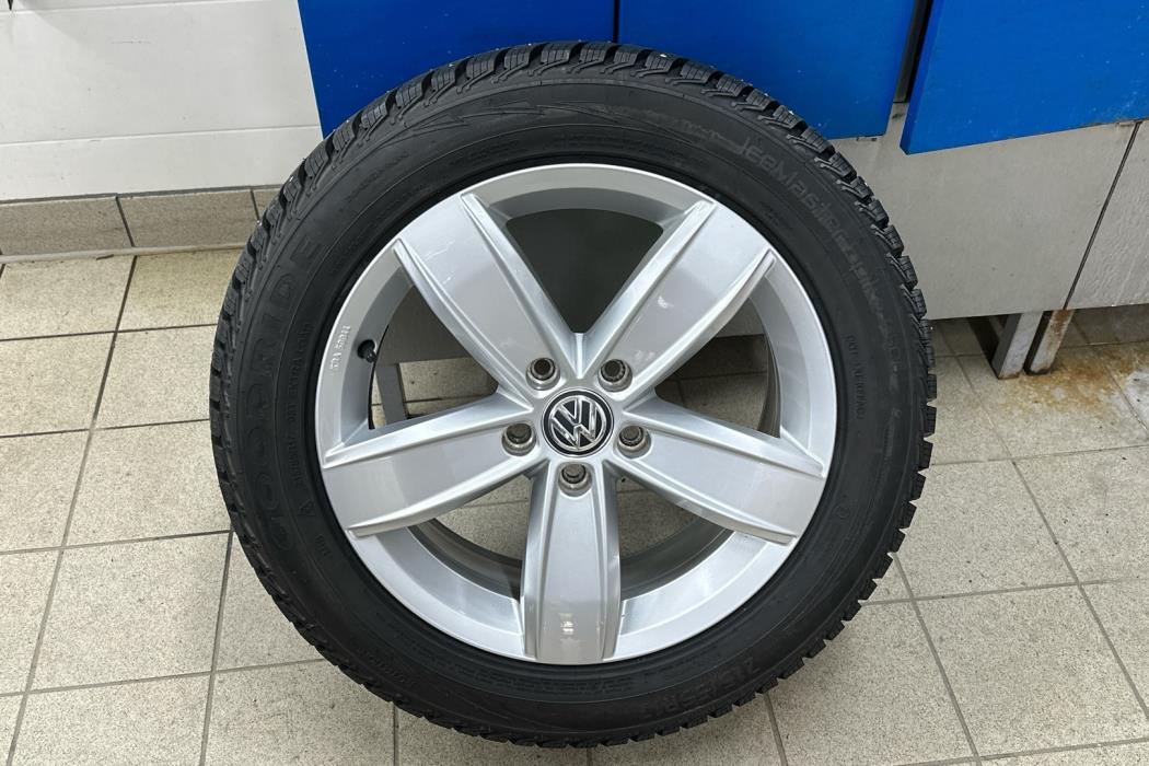 VOLKSWAGEN Passat 2020