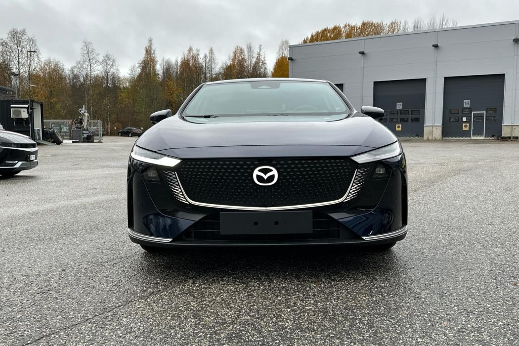 MAZDA 6E 2025