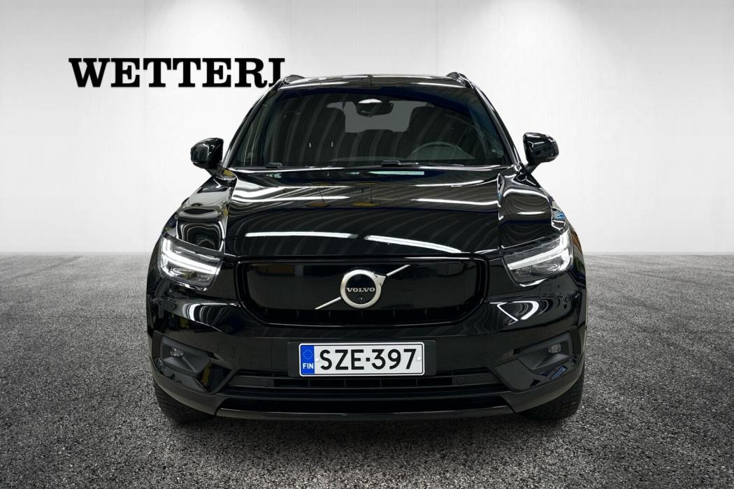 VOLVO XC40 2022