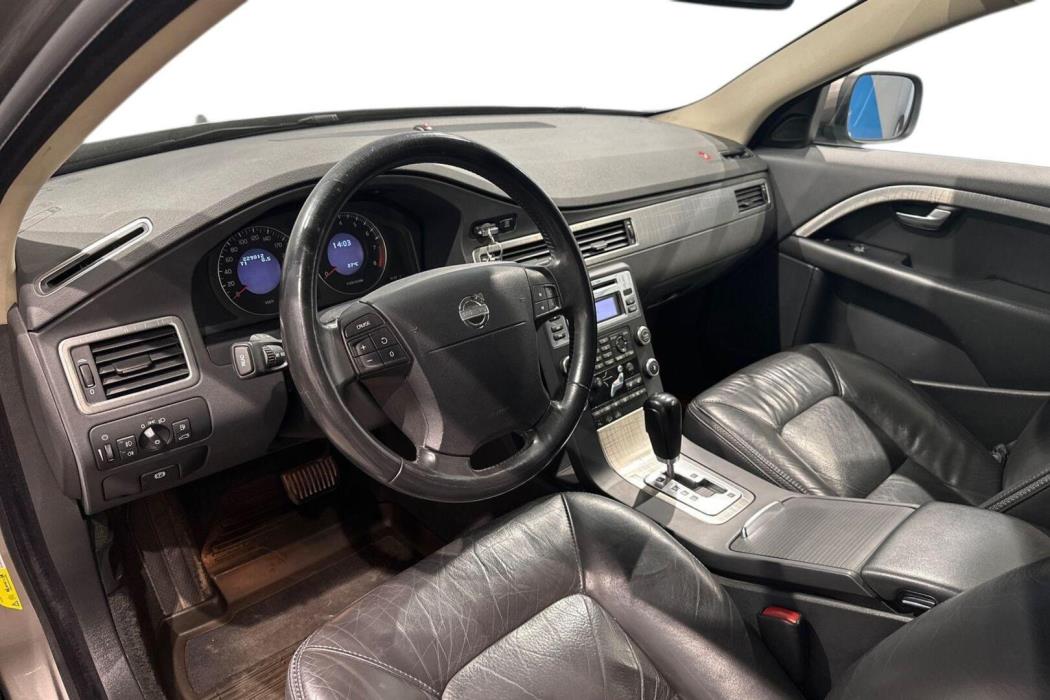 VOLVO XC70 2008
