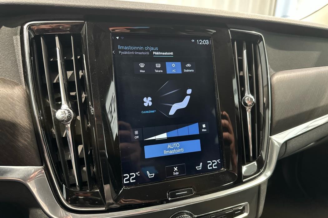 VOLVO V90 Cross Country 2019