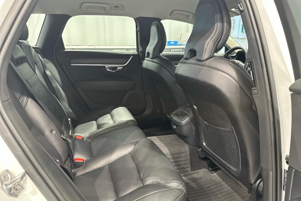 VOLVO V90 Cross Country 2019