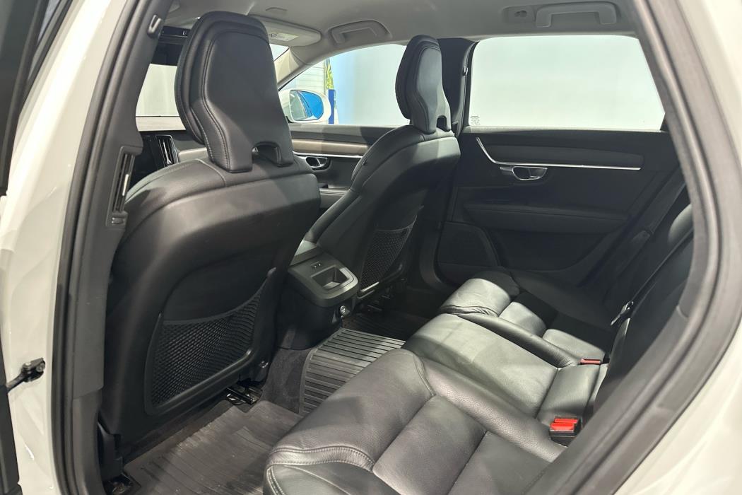 VOLVO V90 Cross Country 2019