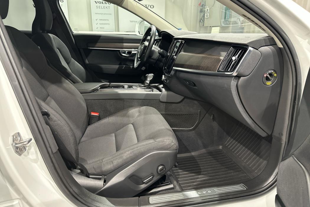 VOLVO V90 Cross Country 2019