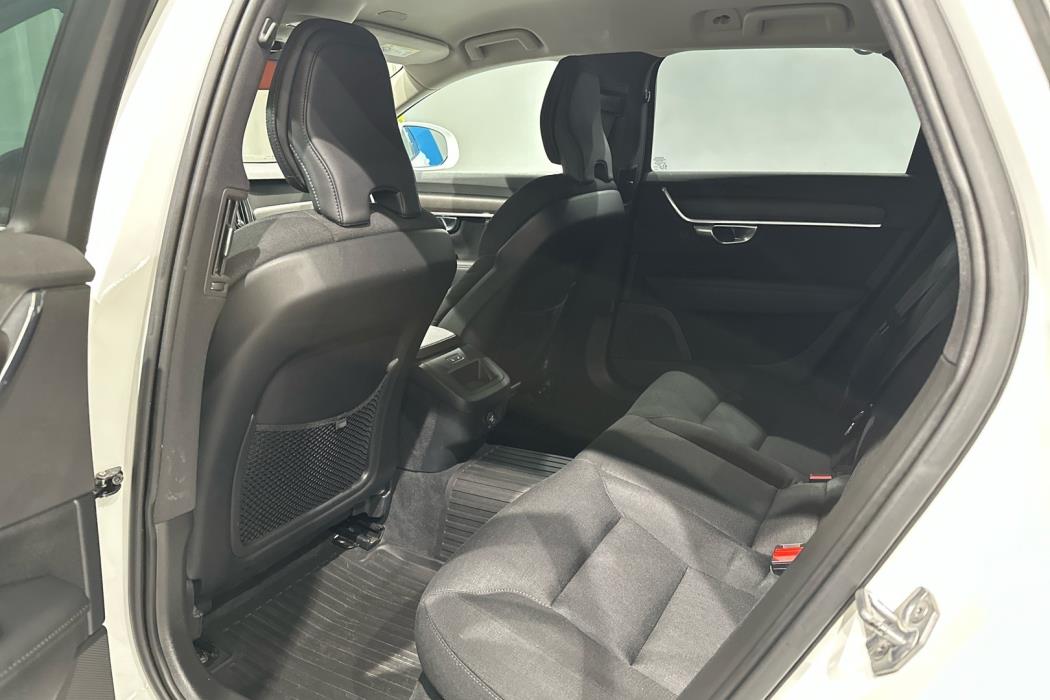 VOLVO V90 Cross Country 2019