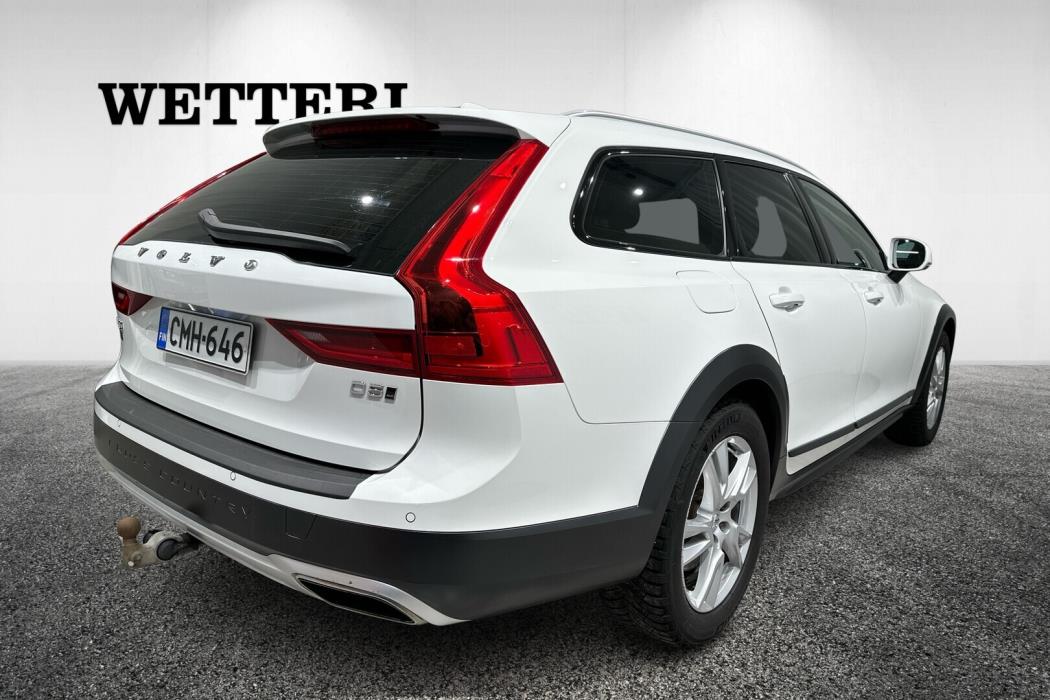 VOLVO V90 Cross Country 2019