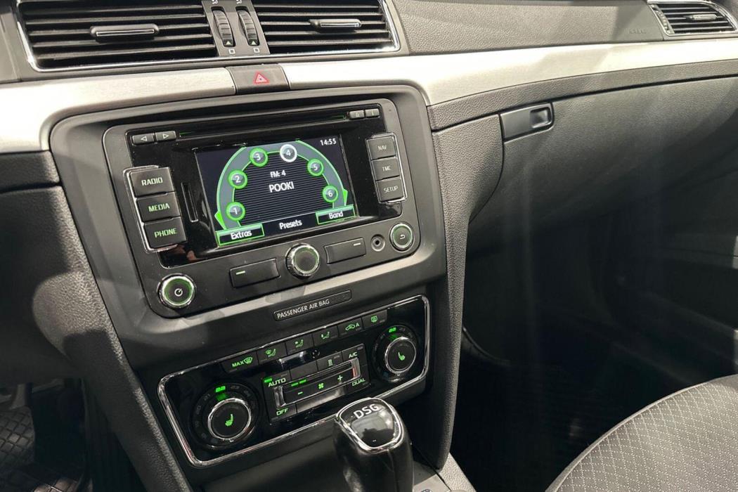 SKODA Superb 2014