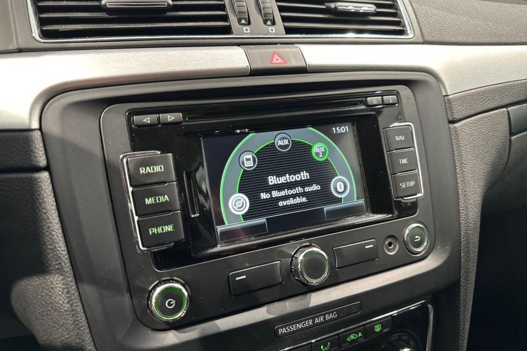 SKODA Superb 2014
