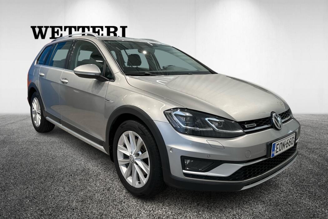 VOLKSWAGEN Golf 2018
