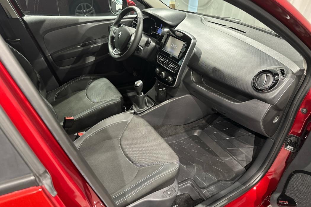 RENAULT Clio 2019